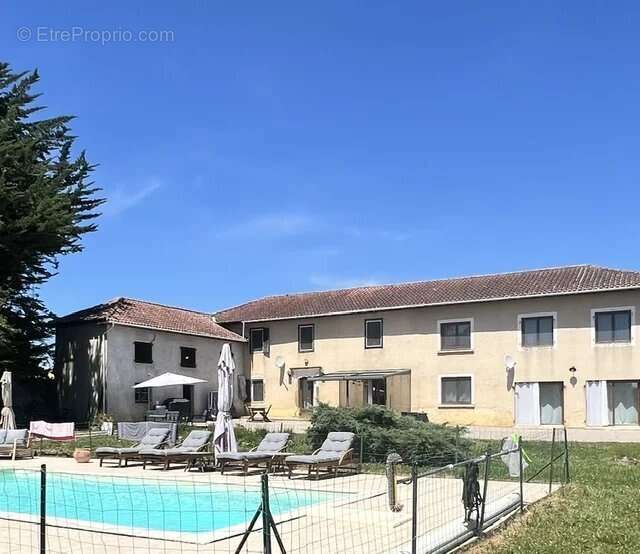 Maison à MIELAN