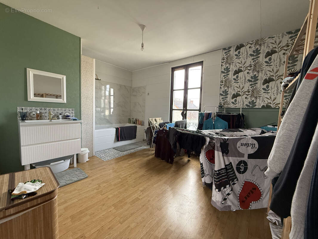 Maison à SAINT-GERMAIN-DES-FOSSES