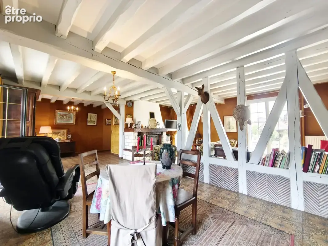 Maison 10 pièces 156 m² à vendre à Ferolles (45150) - photo 2