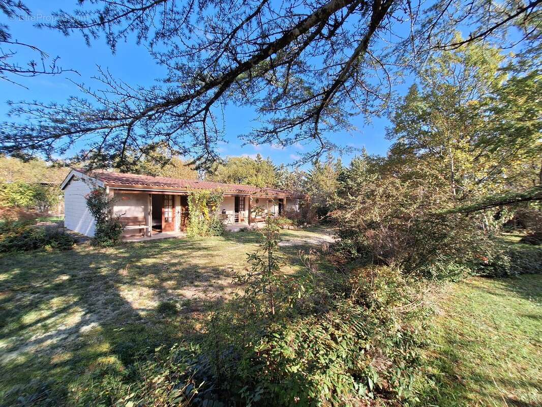 Maison à BAGAT-EN-QUERCY