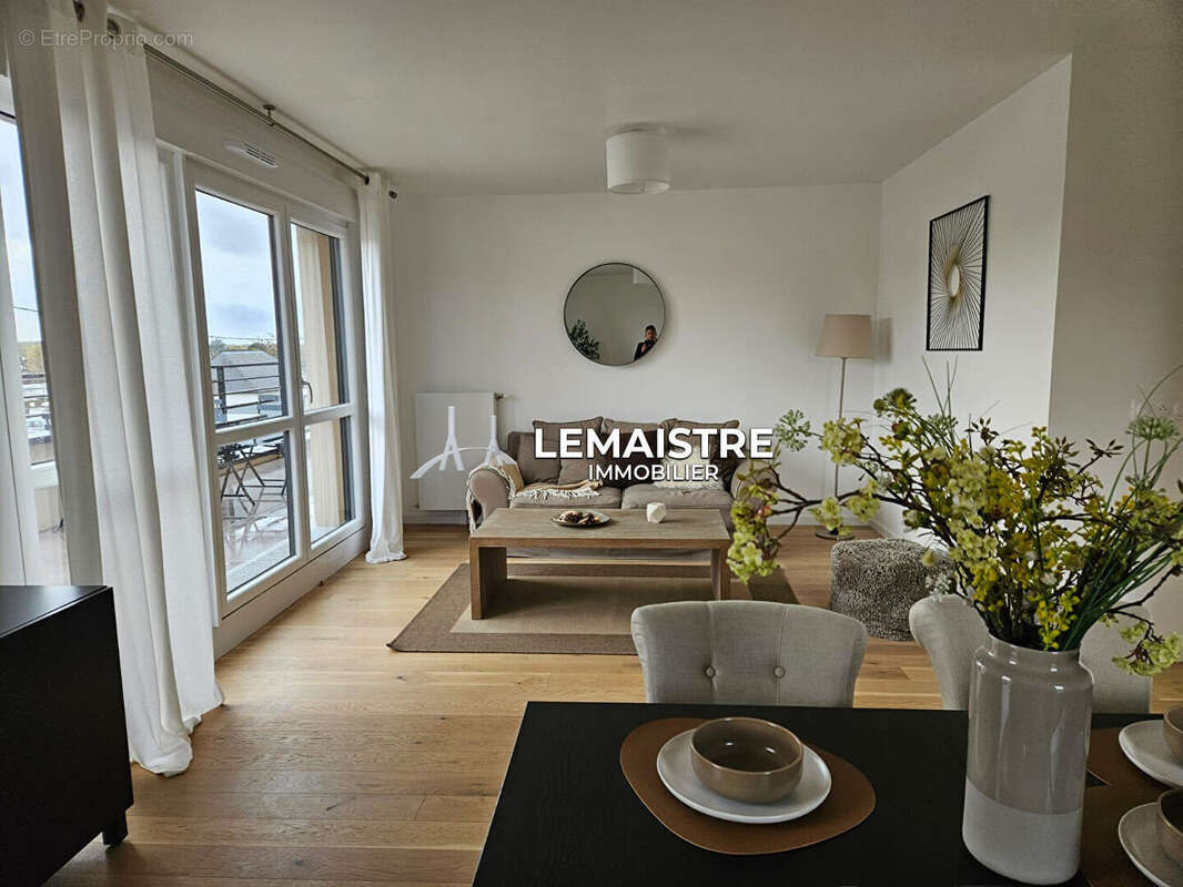 Appartement à MONT-SAINT-AIGNAN