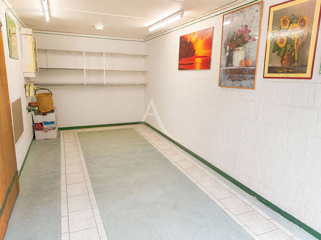 Parking à CHAMPIGNY-SUR-MARNE