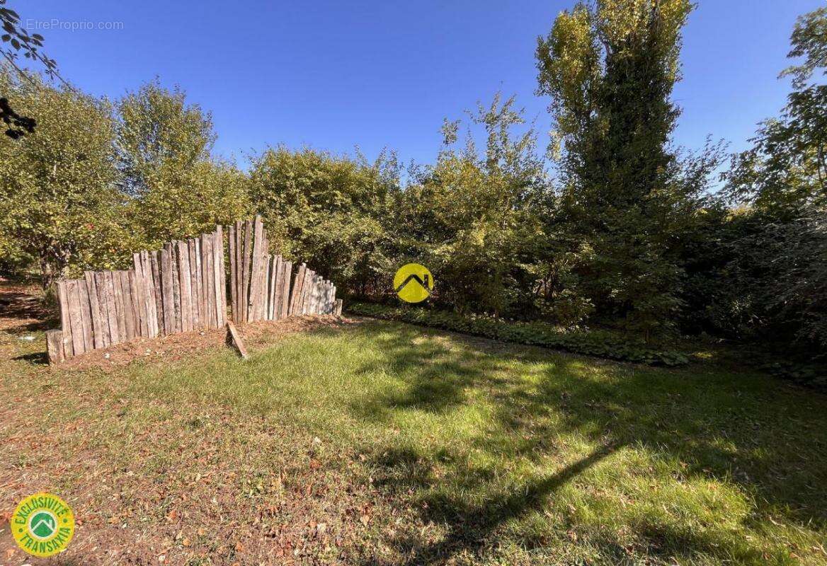 Maison à CHATEAUNEUF-SUR-CHER