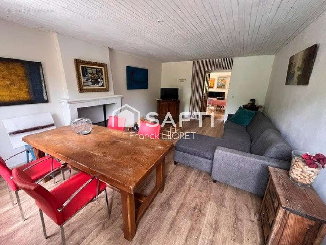 Photo 4 - Maison à VENDAYS-MONTALIVET