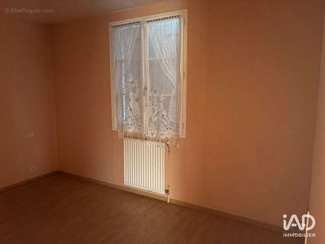 Maison 75 m² à Challans  - photo 7