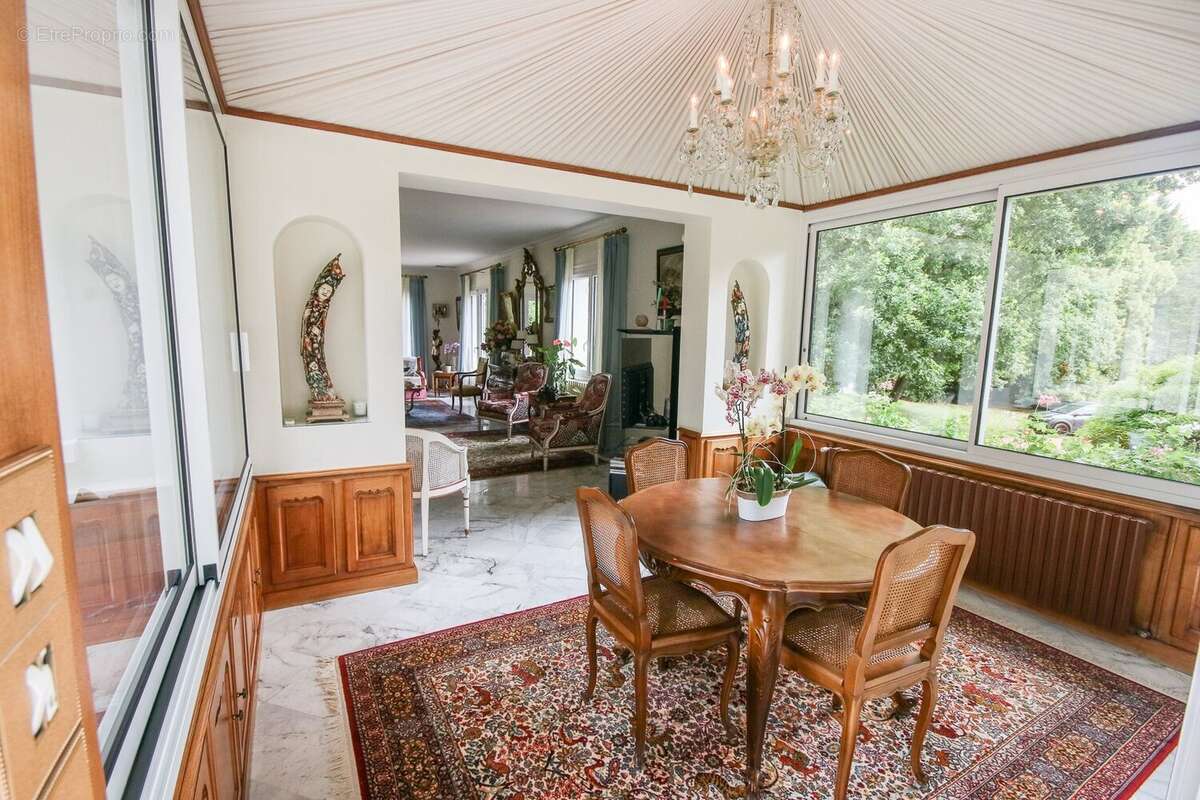 Maison à BARBEZIEUX-SAINT-HILAIRE