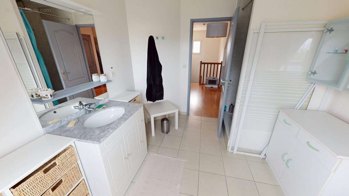 Maison à DOUVRES-LA-DELIVRANDE