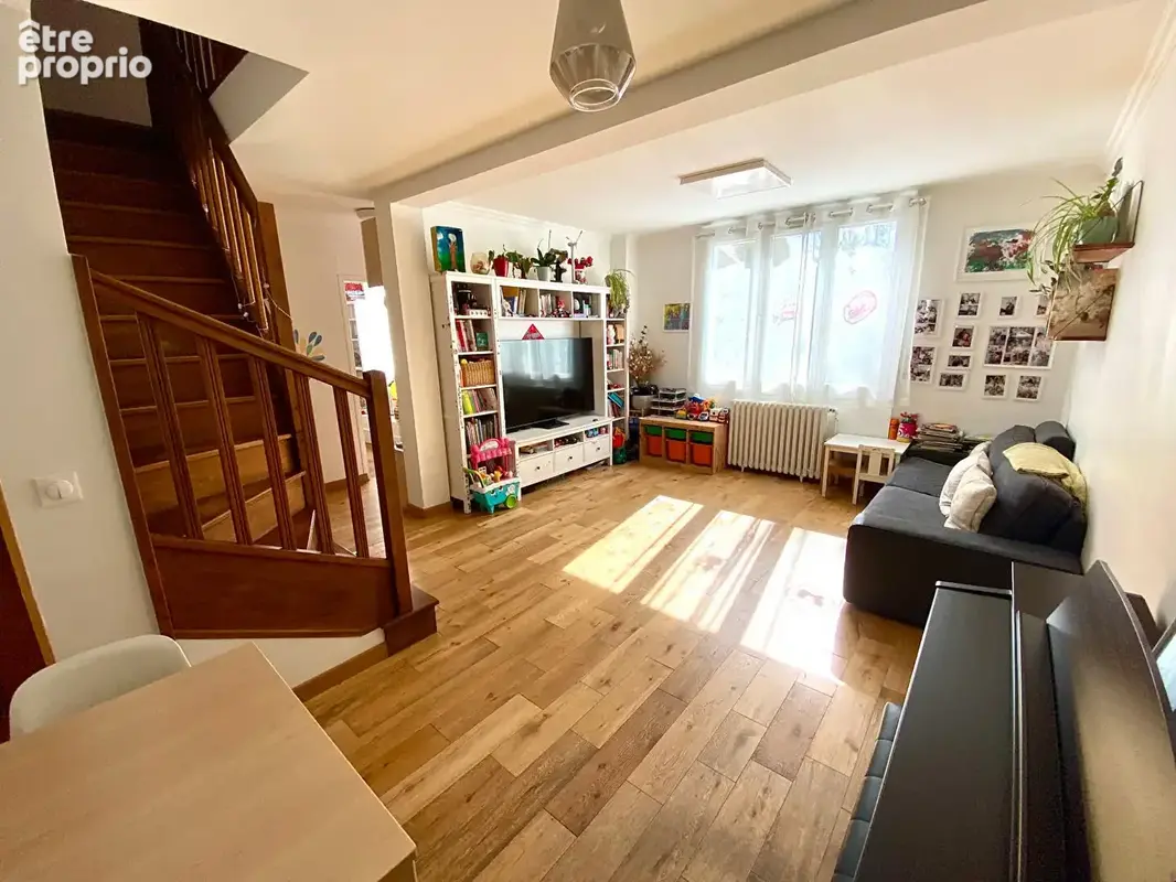 Maison 4 chambres, DIX ARPENTS, 5 mins gare! - photo 2