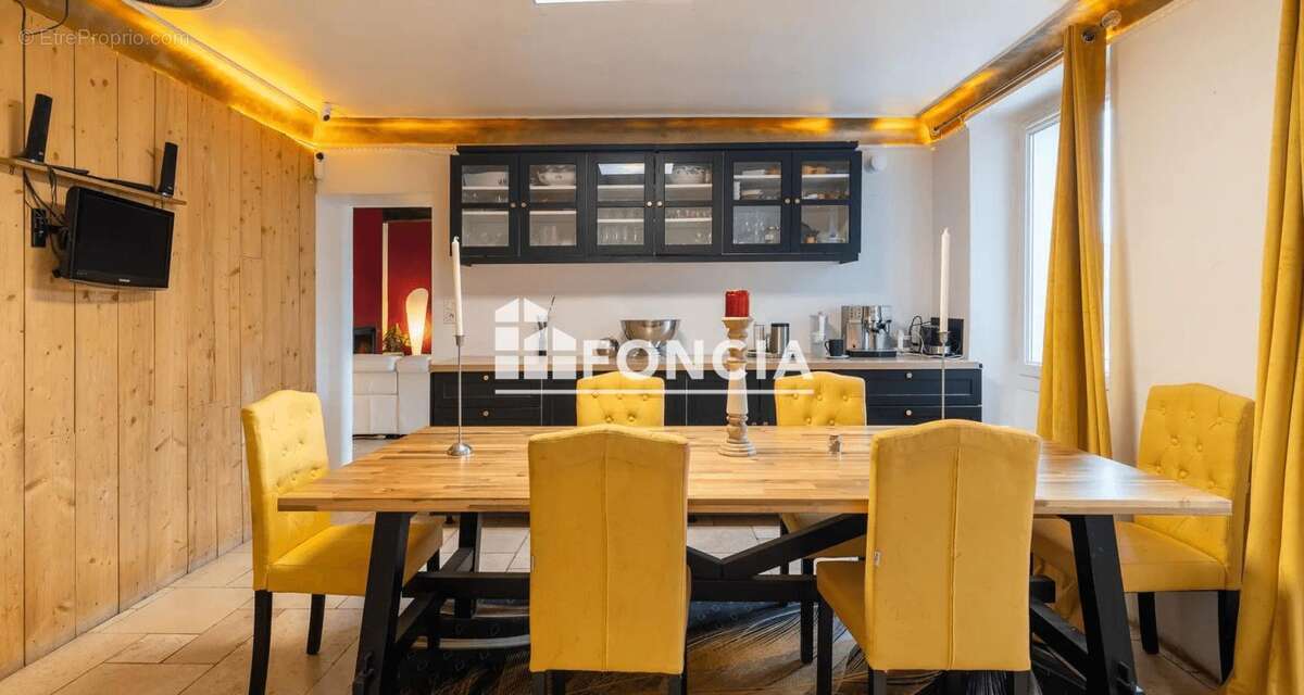 Appartement à LE PONTET