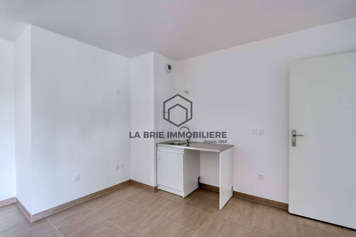 Appartement 49 m² à Mennecy  - photo 6