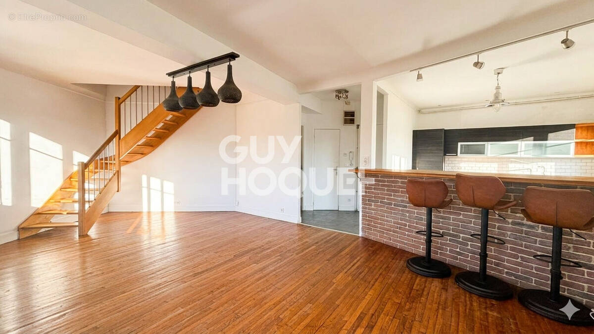 Appartement à FONTENAY-SOUS-BOIS