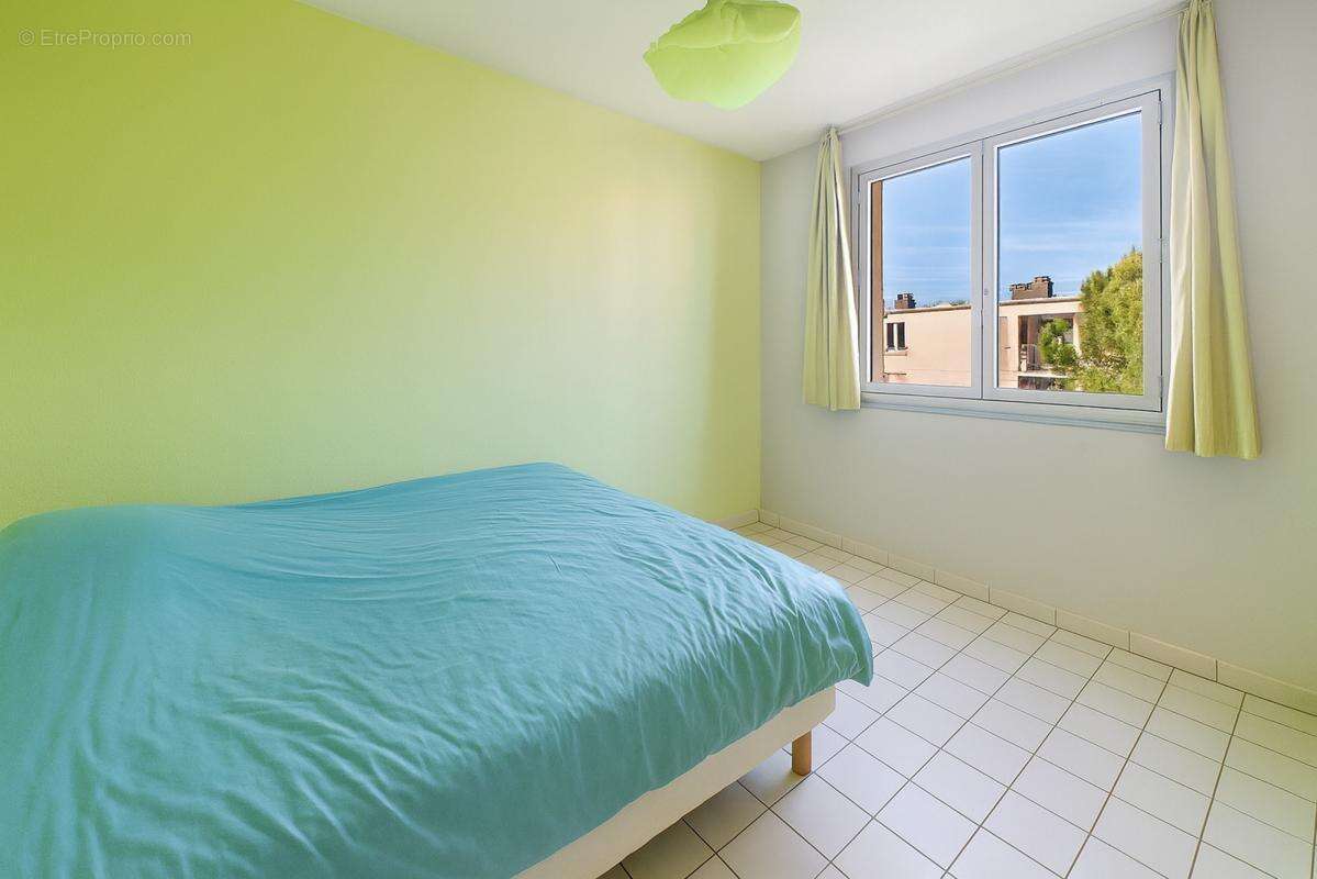 Appartement à GUILHERAND-GRANGES