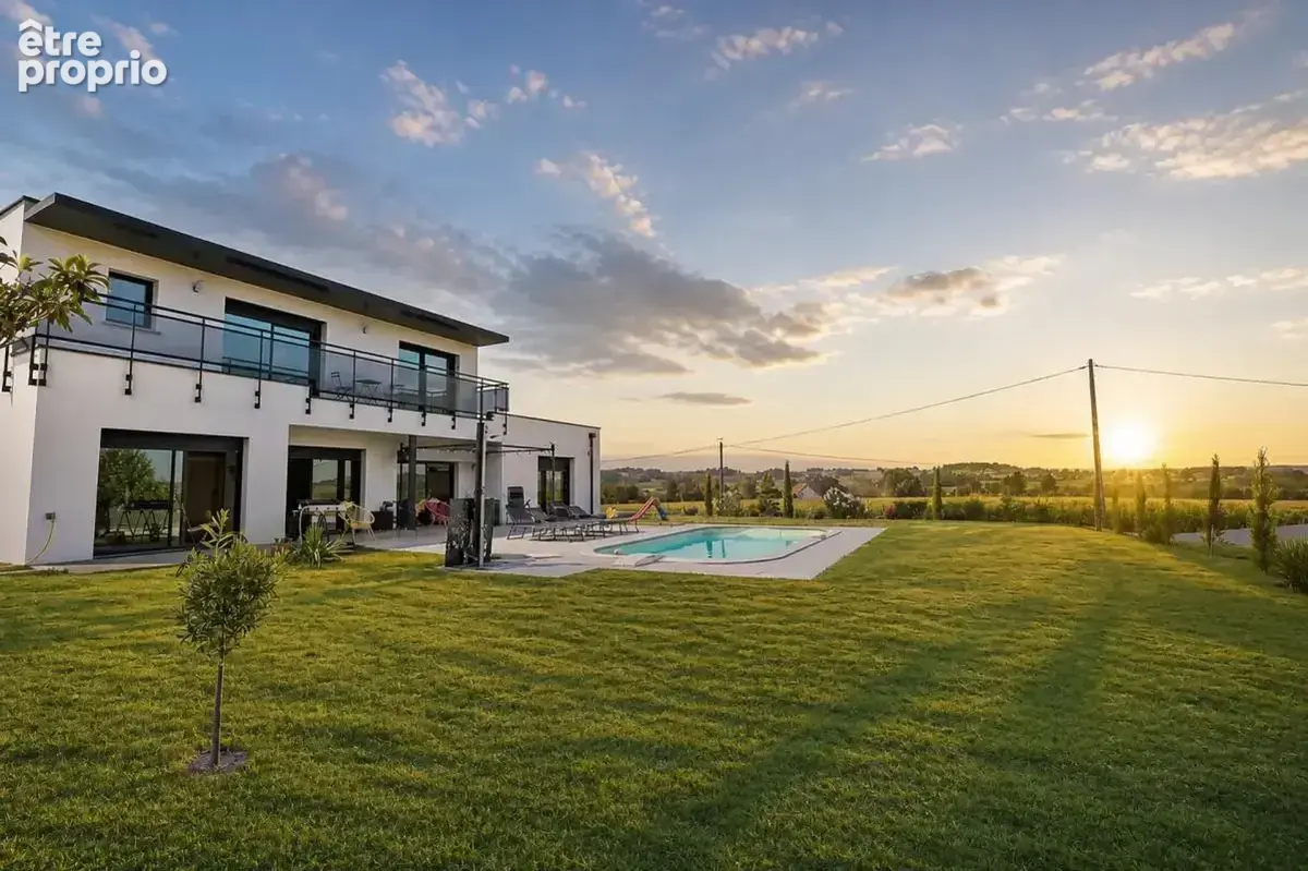 Maison de 8 pièces de 210 m² à Orthez - photo 14