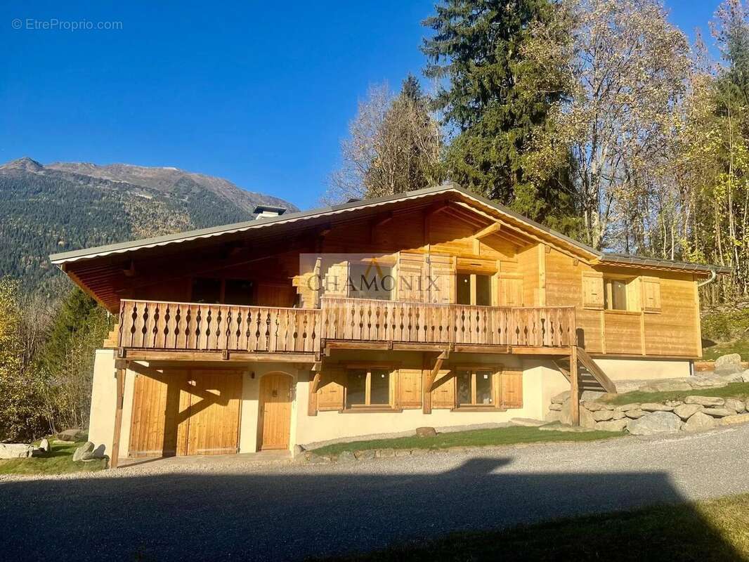 Maison à LES HOUCHES
