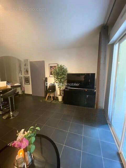 Appartement 40 m² à Peyrestortes  - photo 2