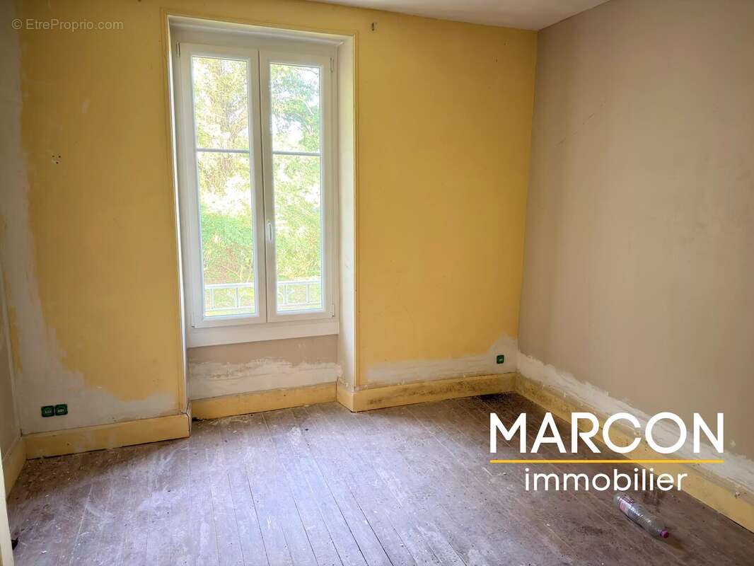 Secteur bonnat- belle maison en pierres - photo 7