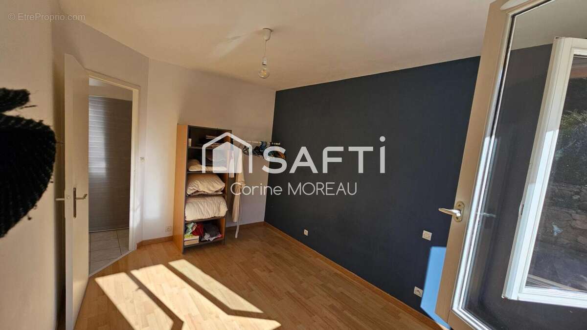 Photo 7 - Maison à ROULLET-SAINT-ESTEPHE