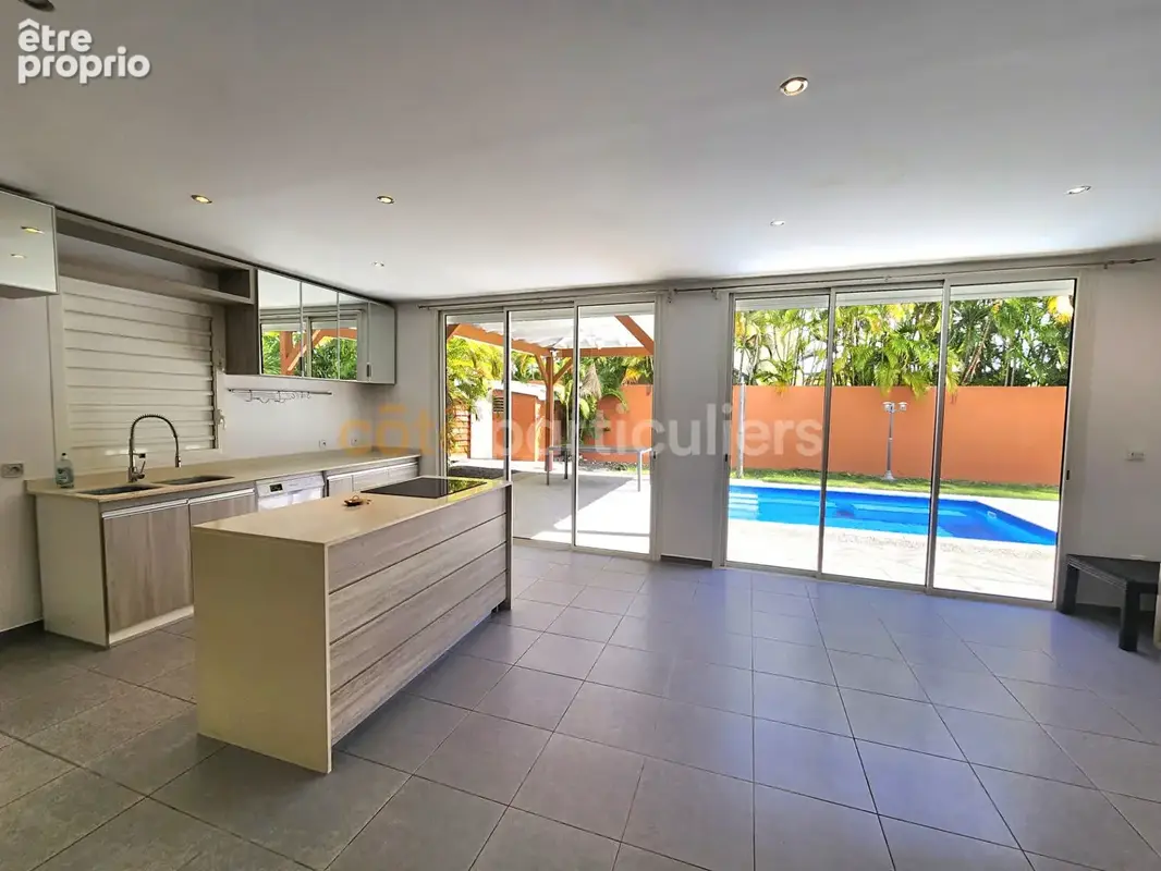 A VENDRE Villa  Saint-François 4 pièces - photo 6