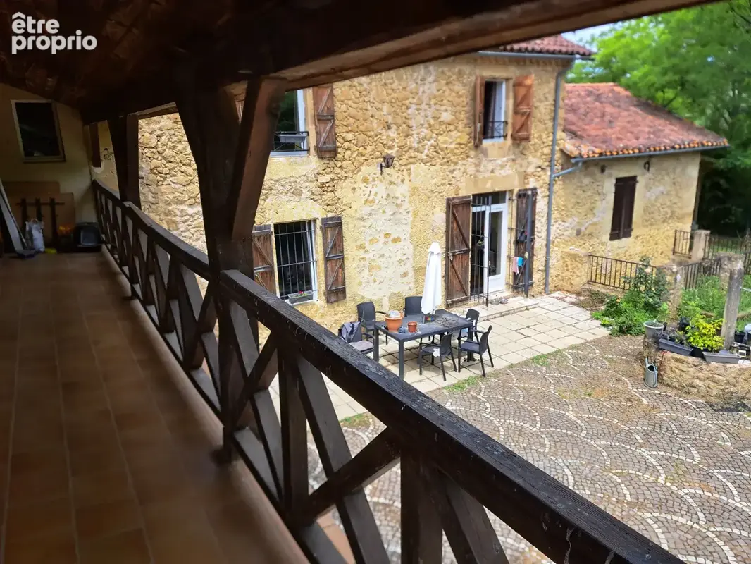 MAISON 231m2 sur 8300m2 de terrain - photo 11