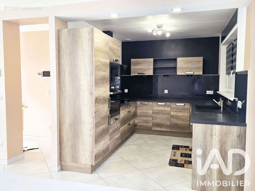 Maison 107 m² à Dommary-Baroncourt  - photo 4