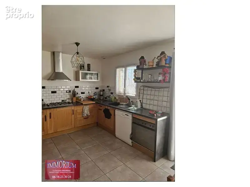 Photo Maison à Charols au prix de 240 000€
