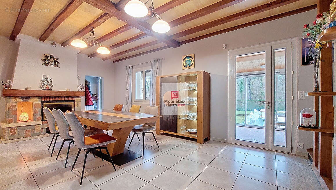 Maison à LA DOUZE