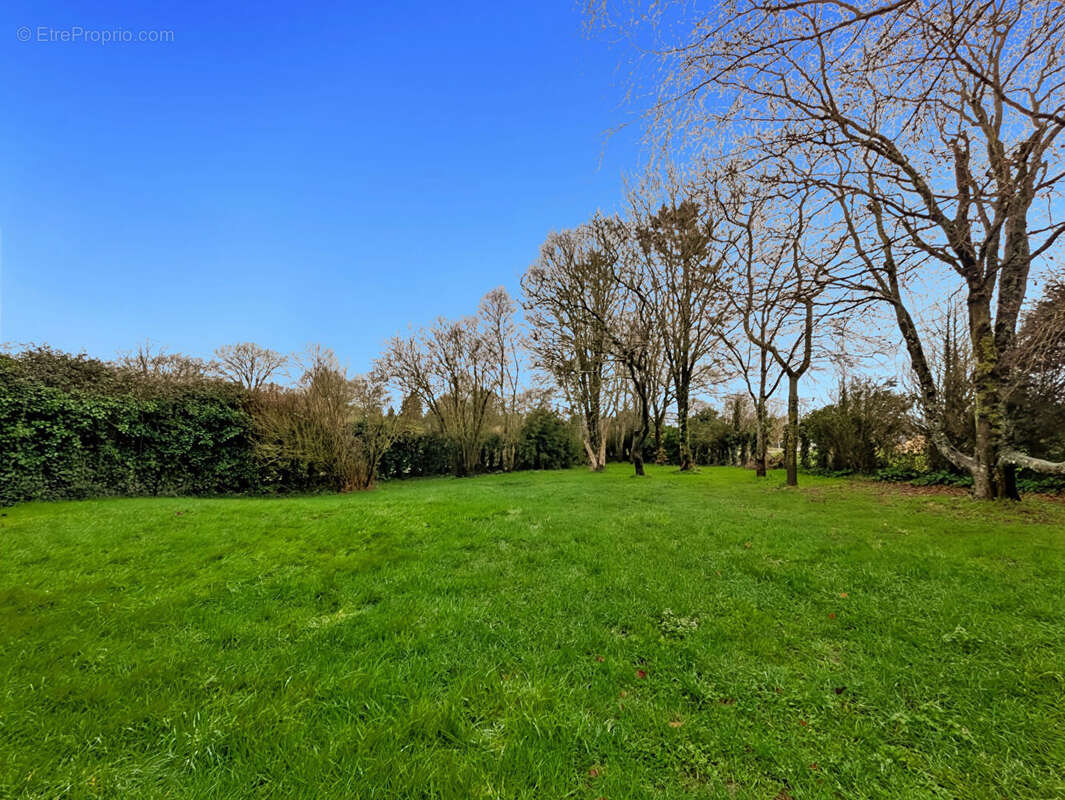 Maison à SAINT-AUBIN-D'AUBIGNE