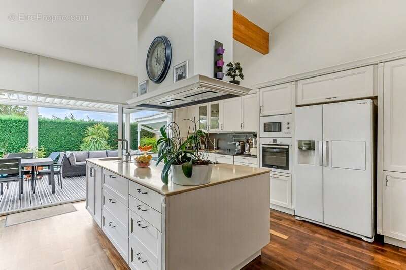 Maison à BRUGUIERES