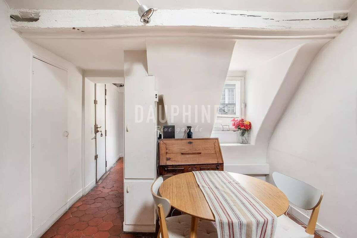 Appartement à PARIS-6E