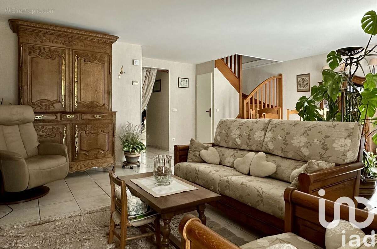 Photo 2 - Maison à ERAGNY