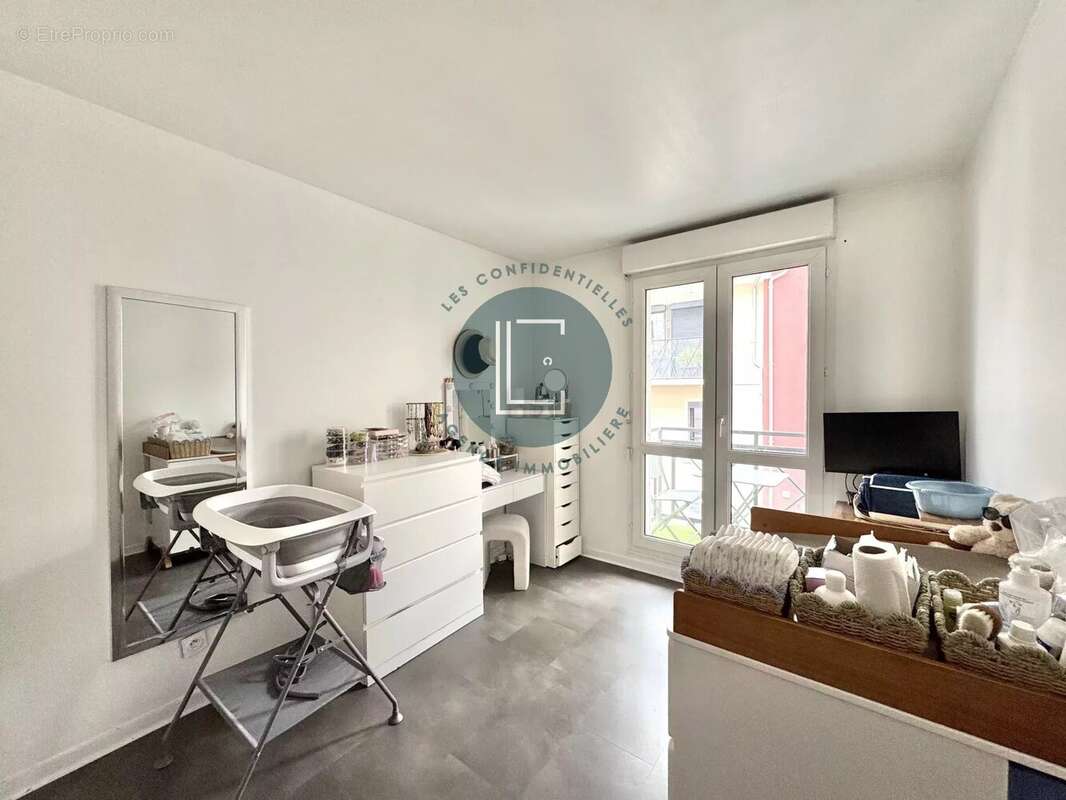 Appartement à NOGENT-SUR-MARNE