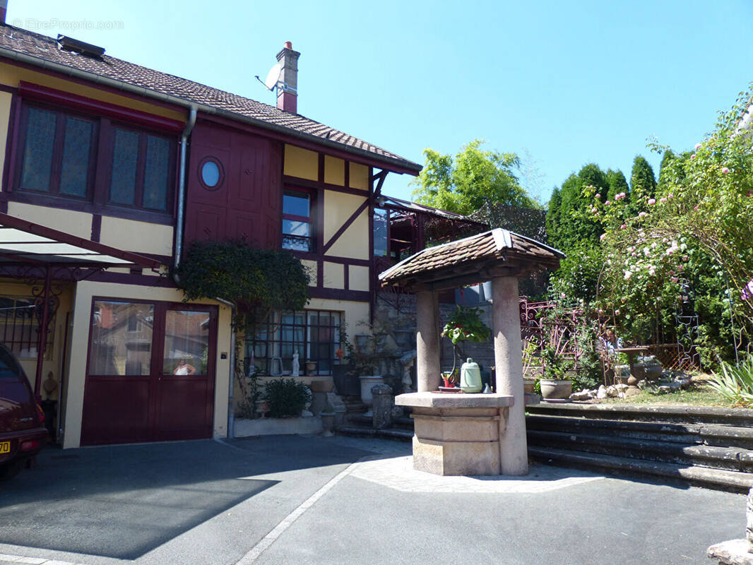 Appartement à HERICOURT