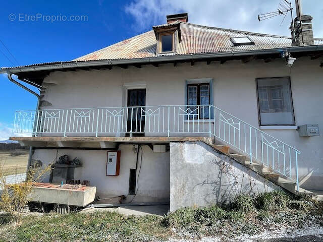 Appartement à SAINT-VINCENT-LES-FORTS
