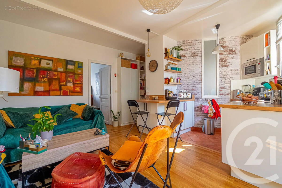 Appartement à CLICHY