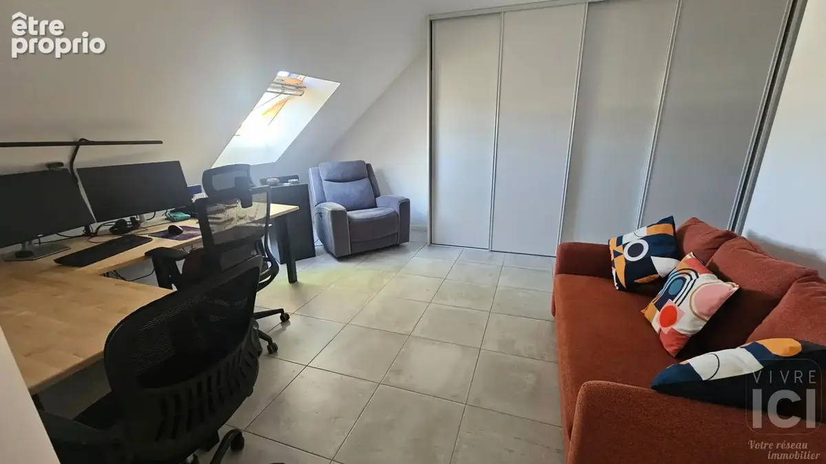 Maison Sainte Luce Sur Loire - 190 m² - photo 10