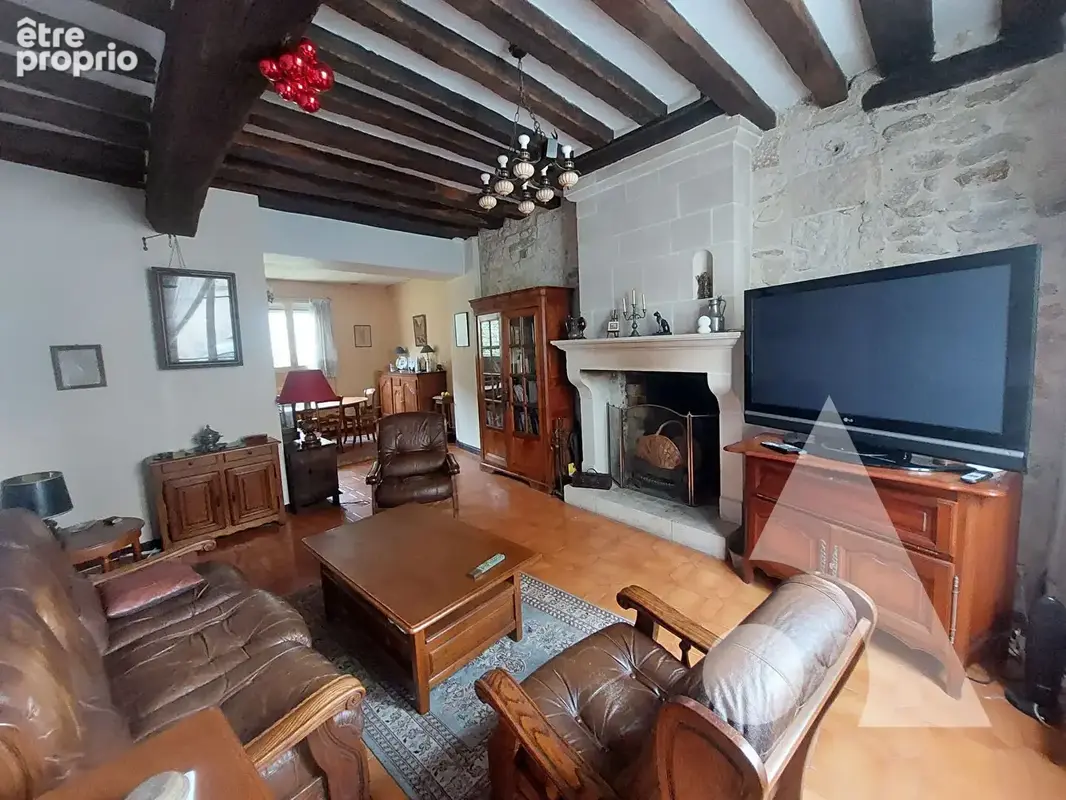 Vieux CREPY au pied des commerces - jardin - 4 chambres - photo 3