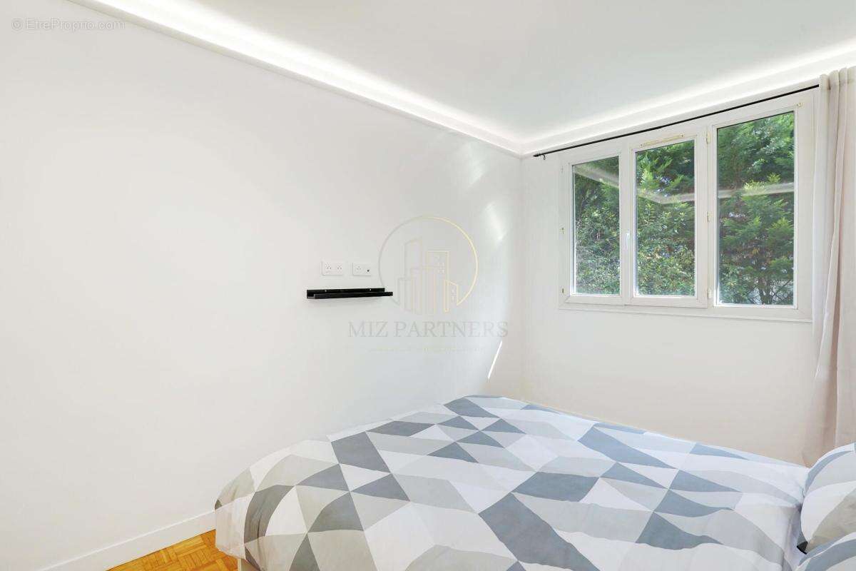 Appartement à PARIS-20E