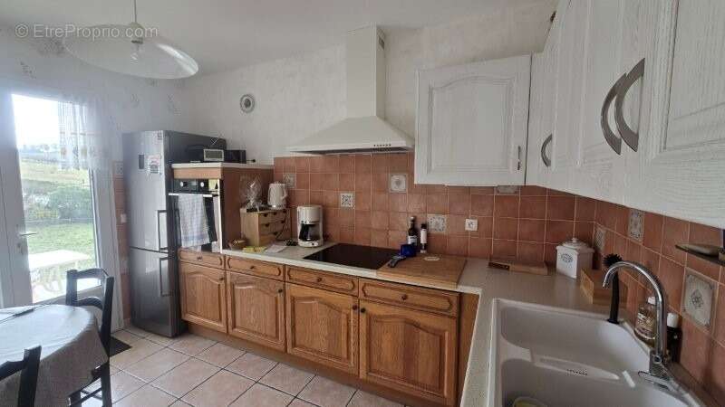 Maison à BELVEZE-DU-RAZES