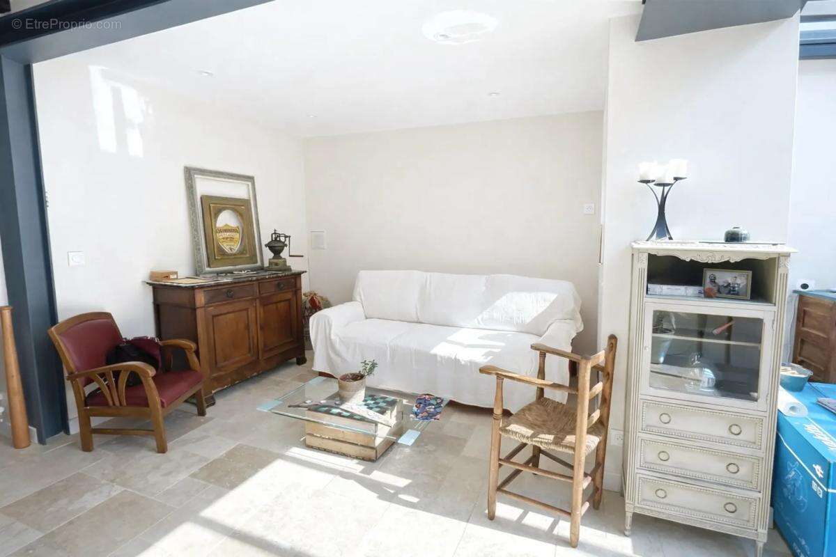 Maison à LA CHAPELLE-GAUTHIER