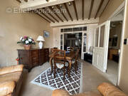 Photo 1 - Maison à SAINT-JUST-LA-PENDUE