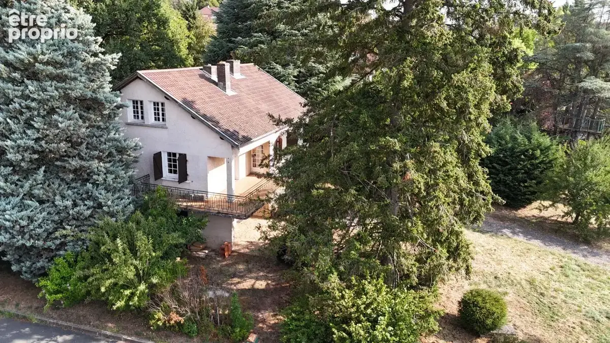 Maison à SAVIGNY