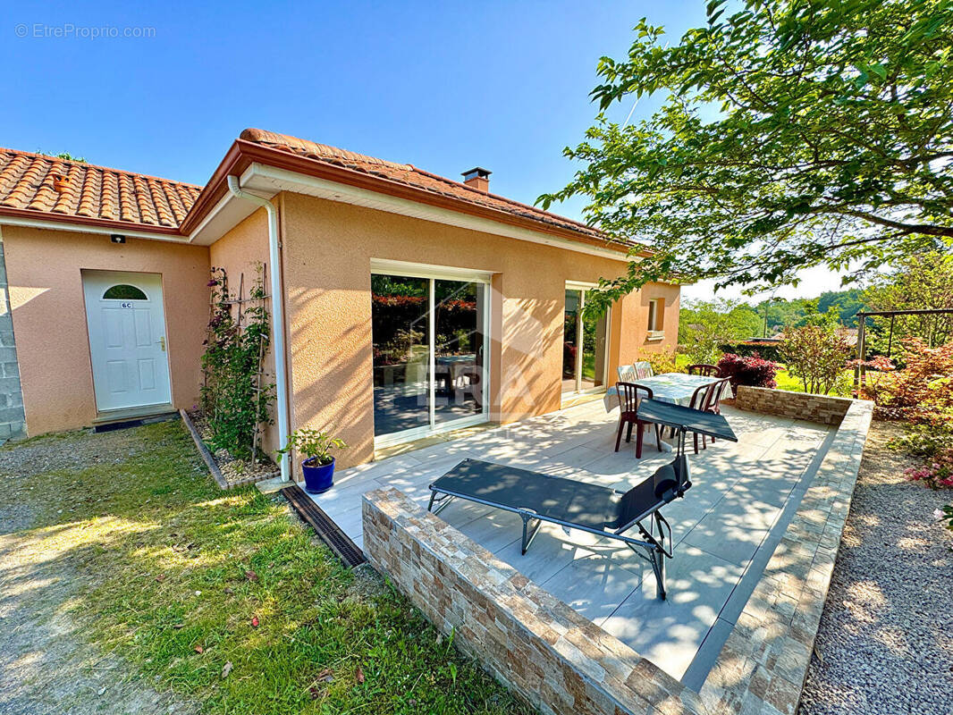 Maison à CASTERA-LOU