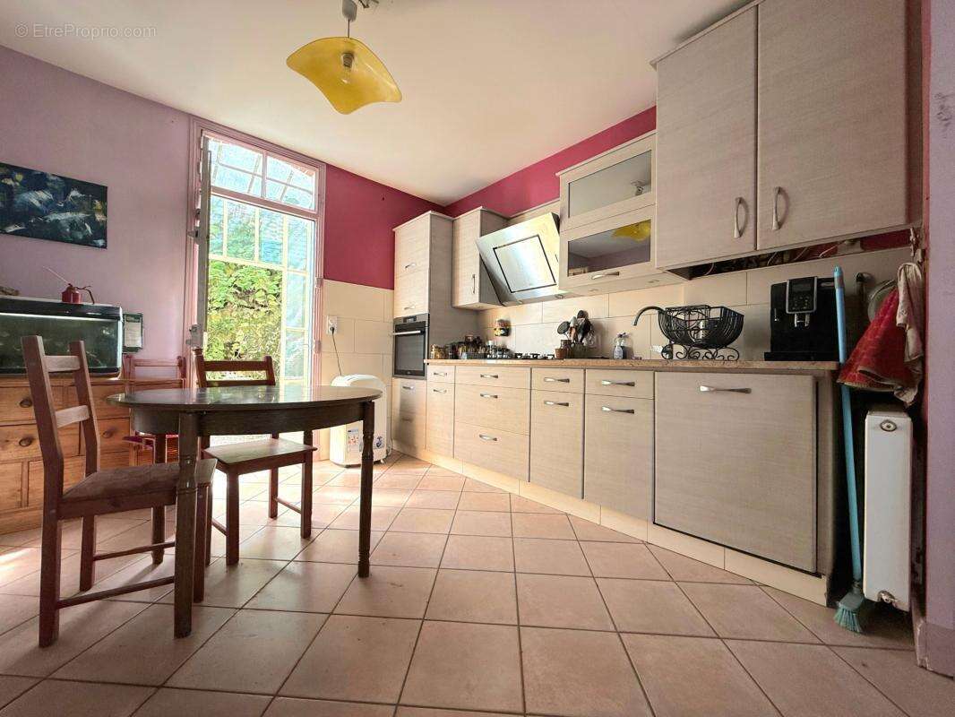 Maison à vendre à Chenôve, individuelle, dépendances, 4 chambres - photo 6