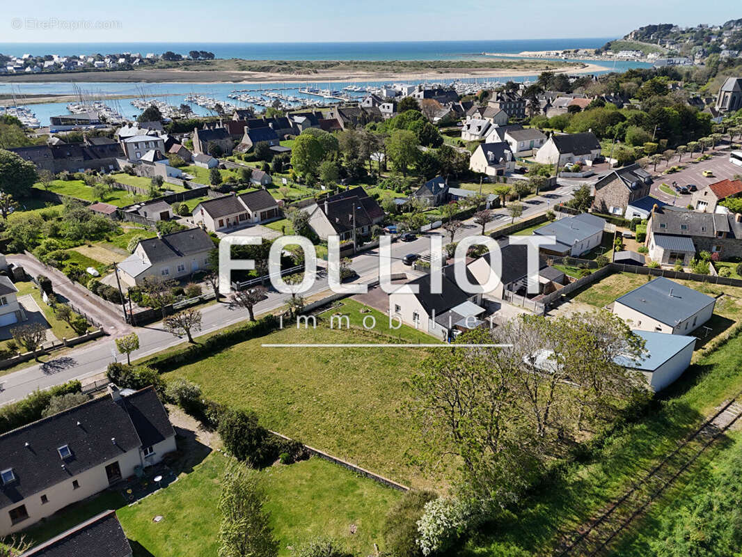 Terrain à BARNEVILLE-CARTERET