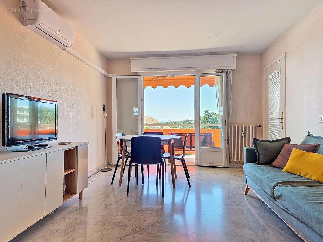 Appartement à VENCE