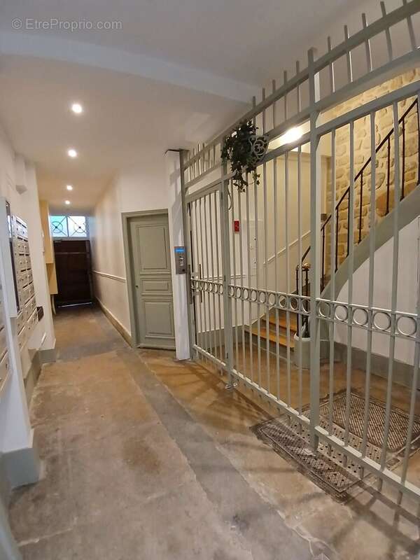 Appartement à PARIS-3E