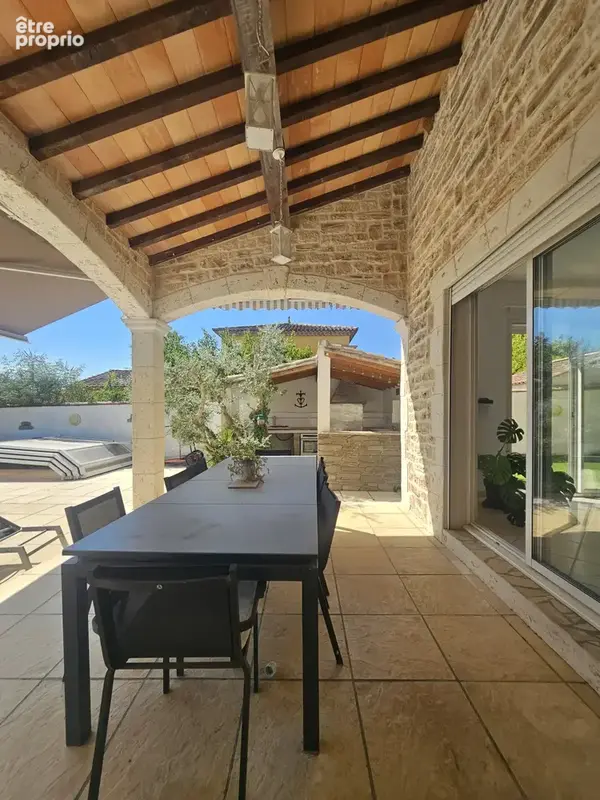 Maison familiale, piscine, garage, dépendance - 34670 - St Brès - photo 5