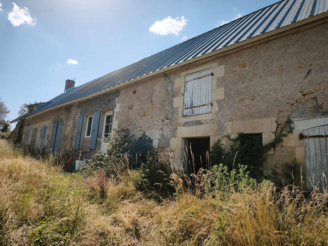Maison à LA CELLE-SUR-NIEVRE