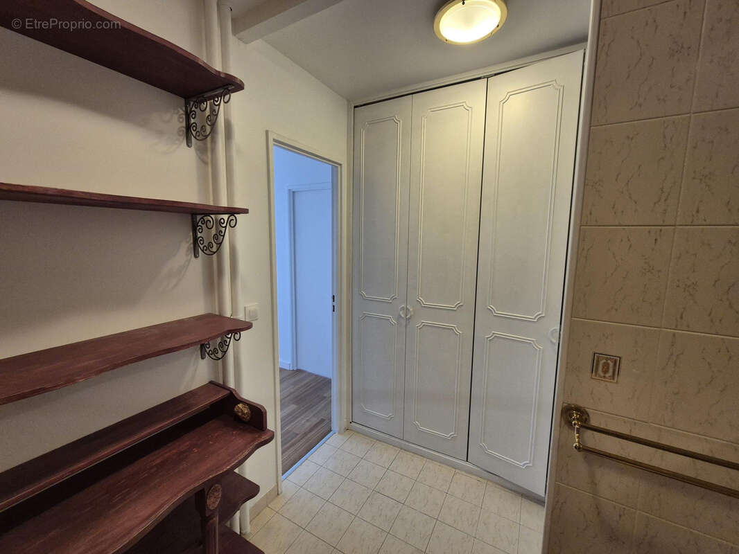 Appartement à JOUY-EN-JOSAS