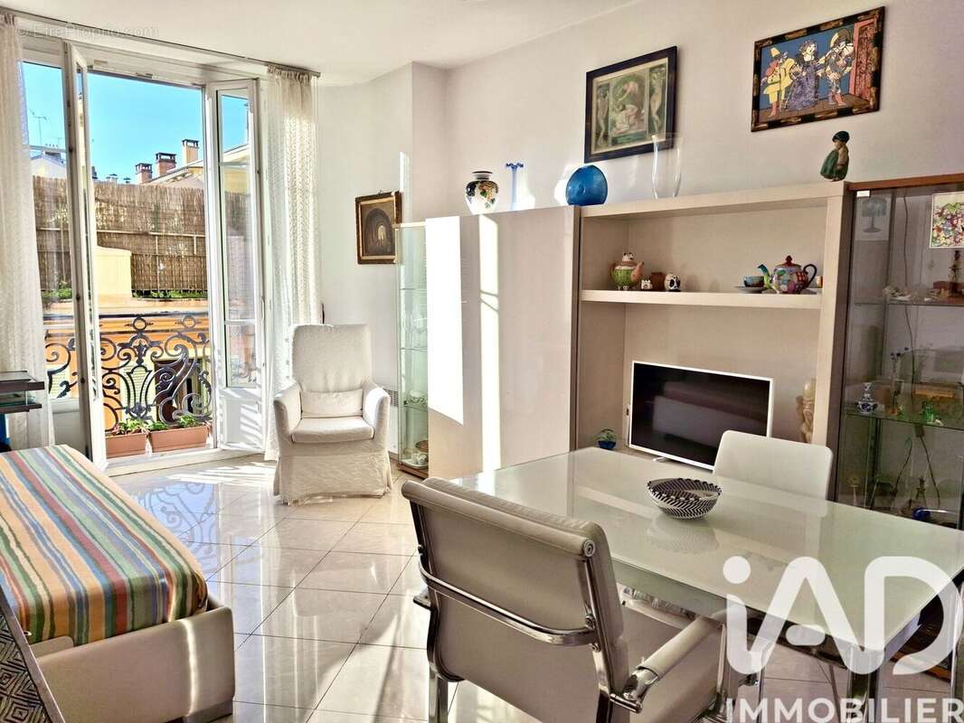 Photo 2 - Appartement à NICE